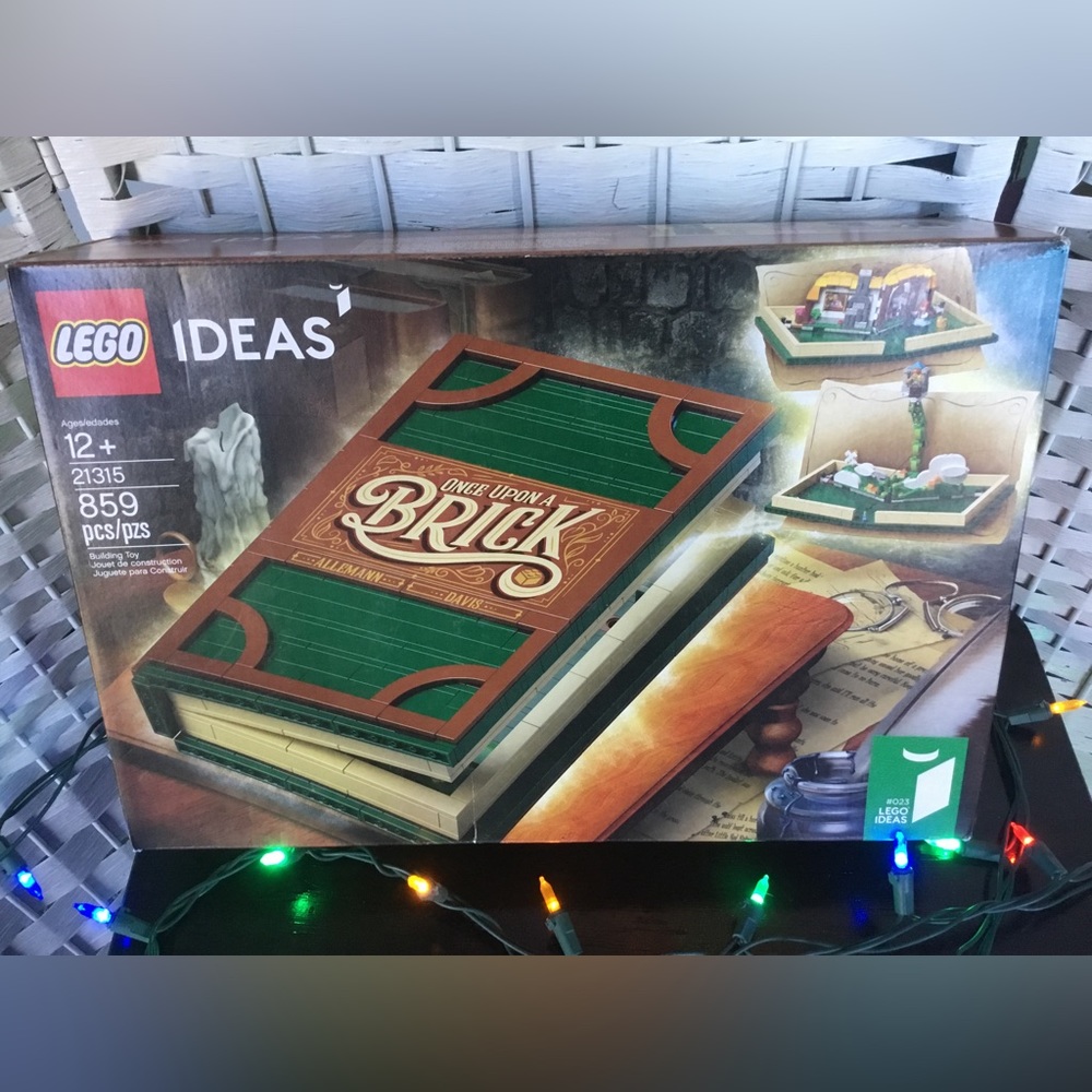 Lego Ideas Once Upon a Brick 21315 NISB w/ Scuffs Dents Creases - Picture 5 of 16